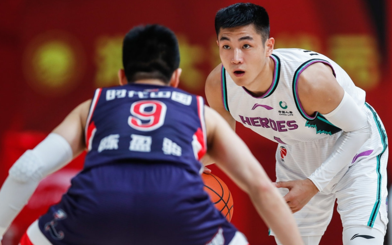 争冠热门河南男篮实现四连胜，提升排名的简单介绍