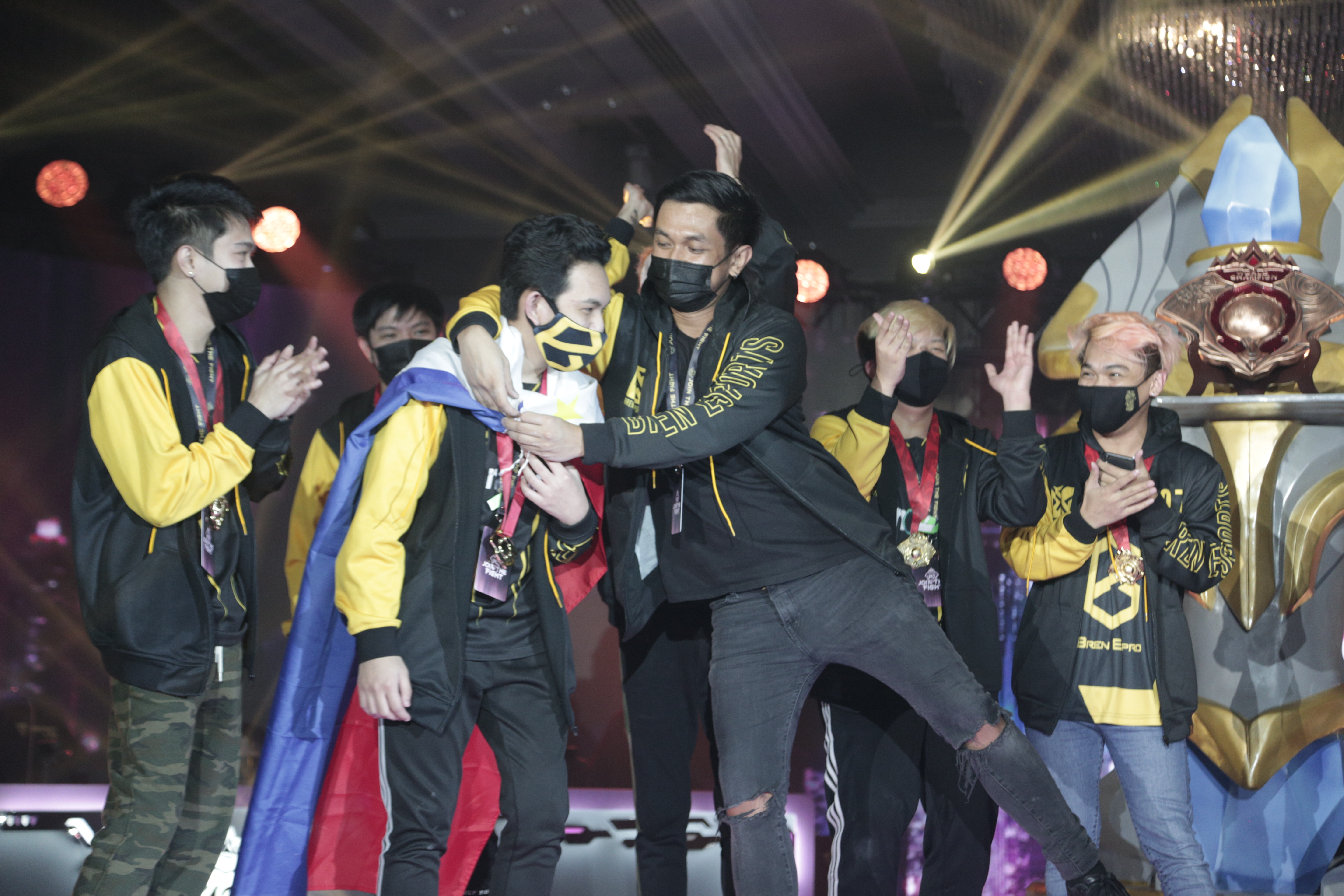 精心准备的对决,各方选手实力不相上下的简单介绍 精心准备的对决,各方选手实力不相上下的简单介绍