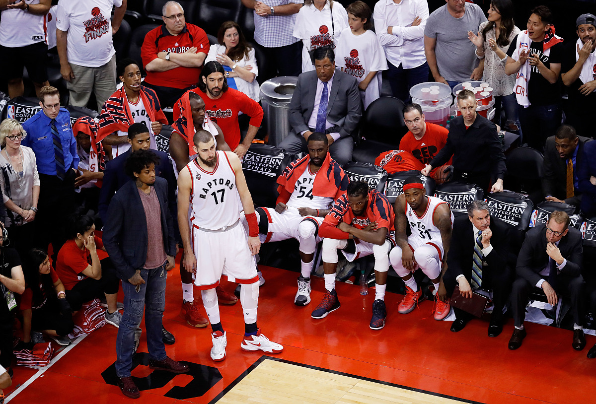 大国对决,超级巨星引领球队冲刺 大国对决,超级巨星引领球队冲刺