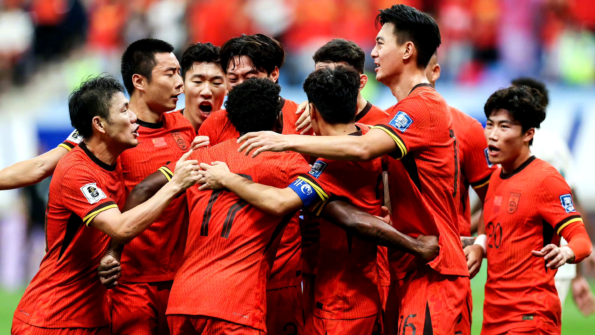 激烈的足球竞争:中国队接连获胜 激烈的足球竞争:中国队接连获胜