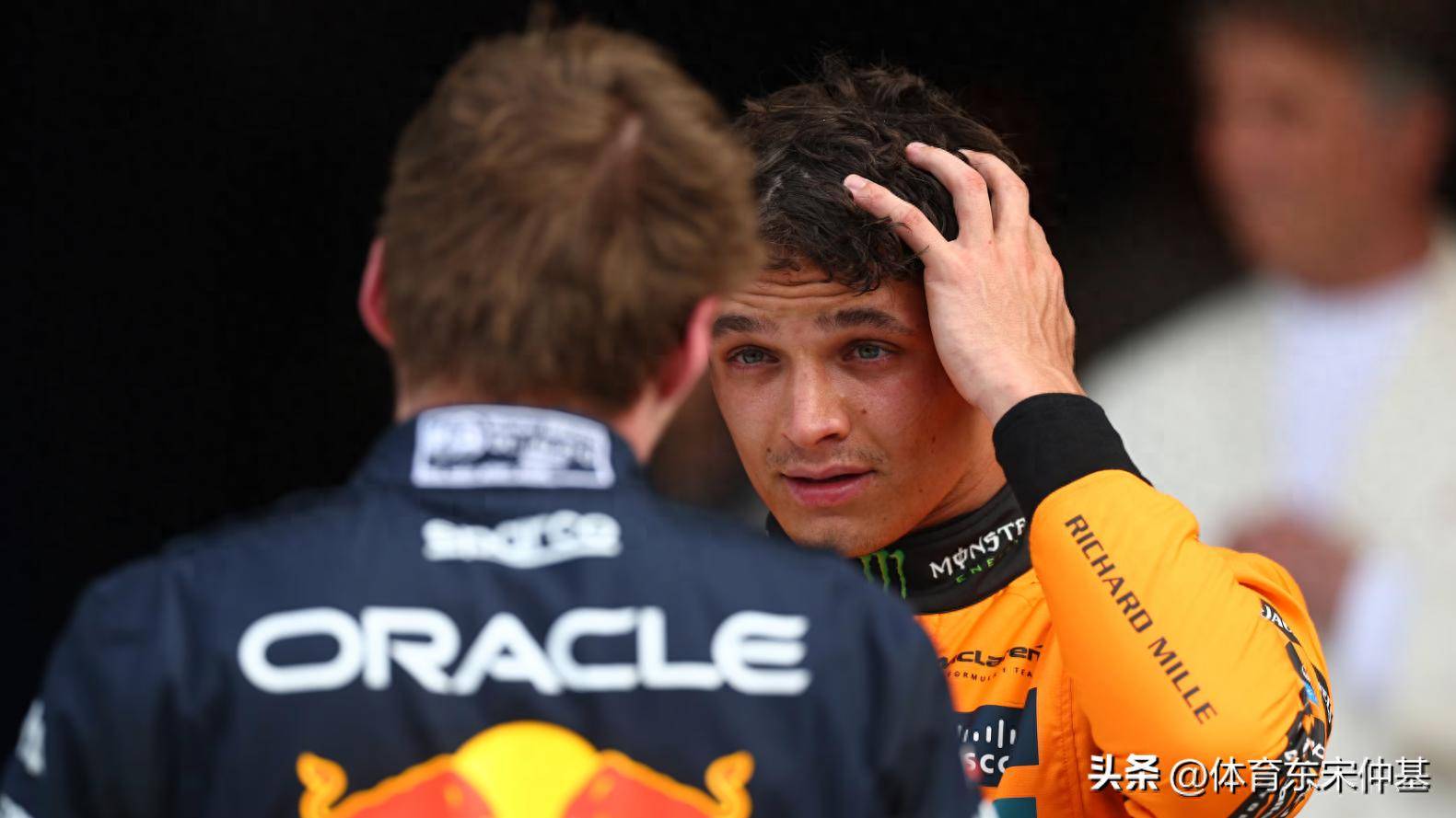 索伯车队险胜红牛车队,诺里斯带队取胜 索伯车队险胜红牛车队,诺里斯带队取胜