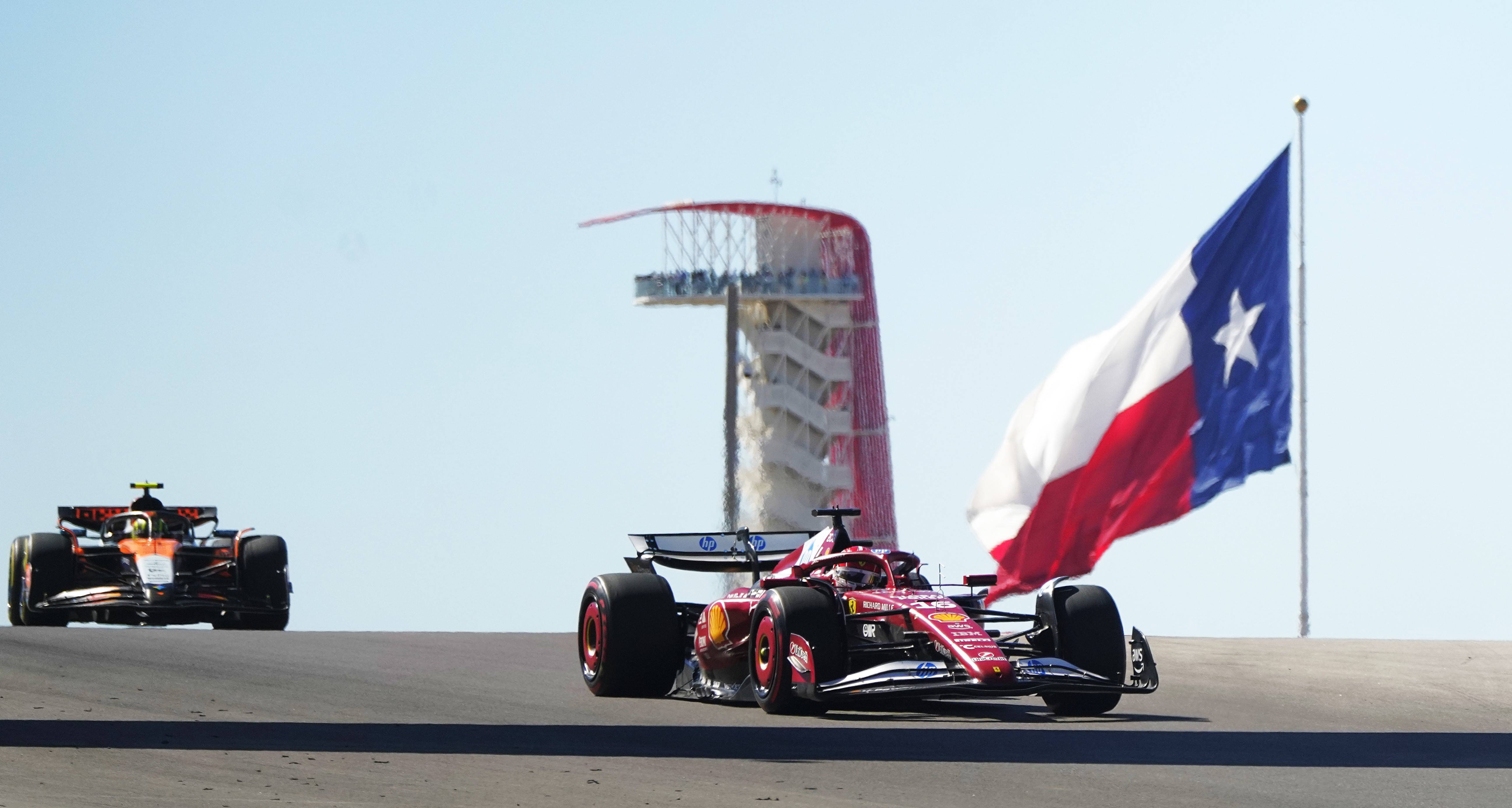 迈凯伦鏖战红牛车队，维斯塔潘带队取胜