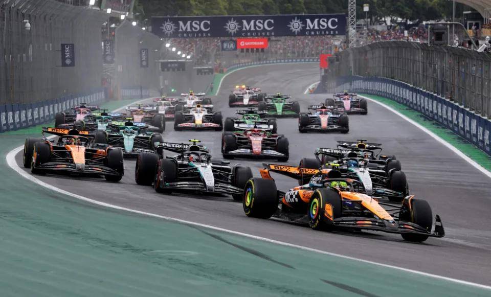 雷火电竞亚洲先驱-索伯车队绝杀梅赛德斯，维斯塔潘状态火热