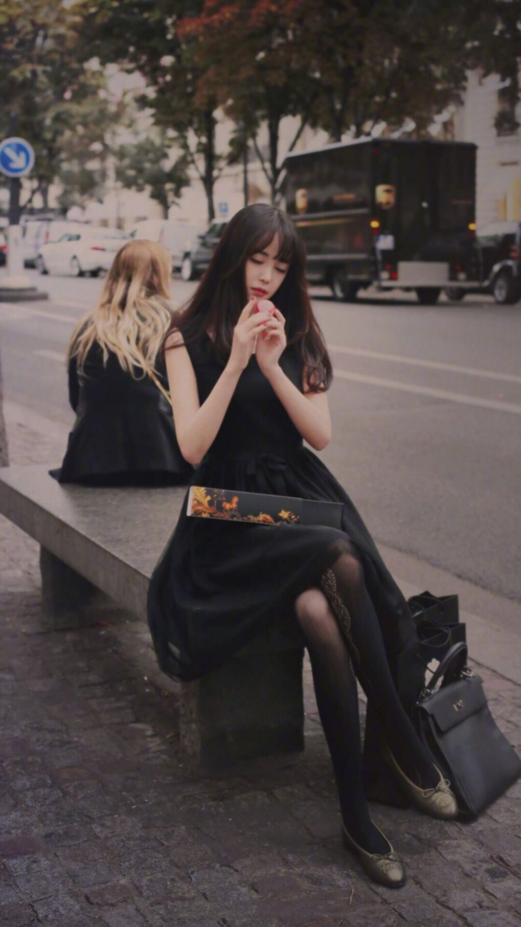 雷火电竞-内马尔跨界领军，尼日利亚一波流席卷芬兰—绿茵场上的奇幻对决